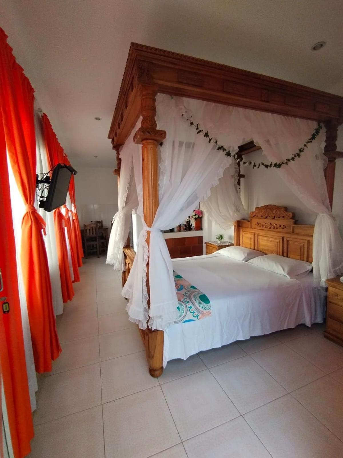 Ilusión Hotel